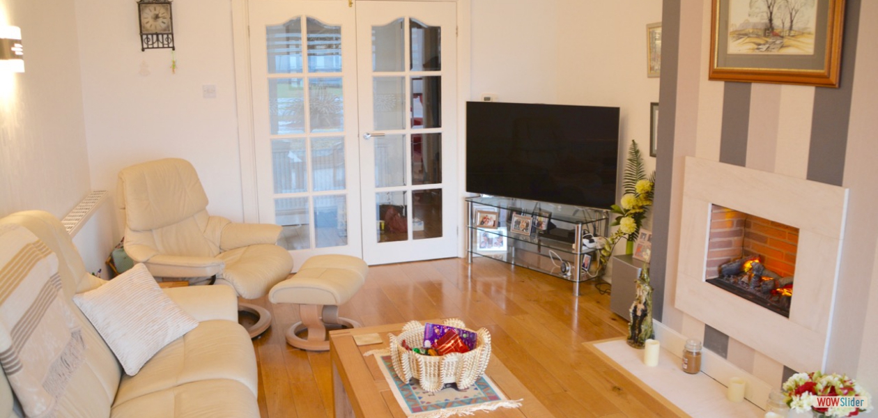 As well as stunning views the family room has the benefit of flat screen TV, Satellite, DVD, hard disc video recorder, Hi-Fi, WiFi along with His iMac and Her iPad computer system.